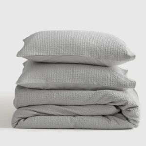 NWOT Quince 100% Organic Cotton Waffle Gray Duvet & 2 Shams! King/ Cal King(530)